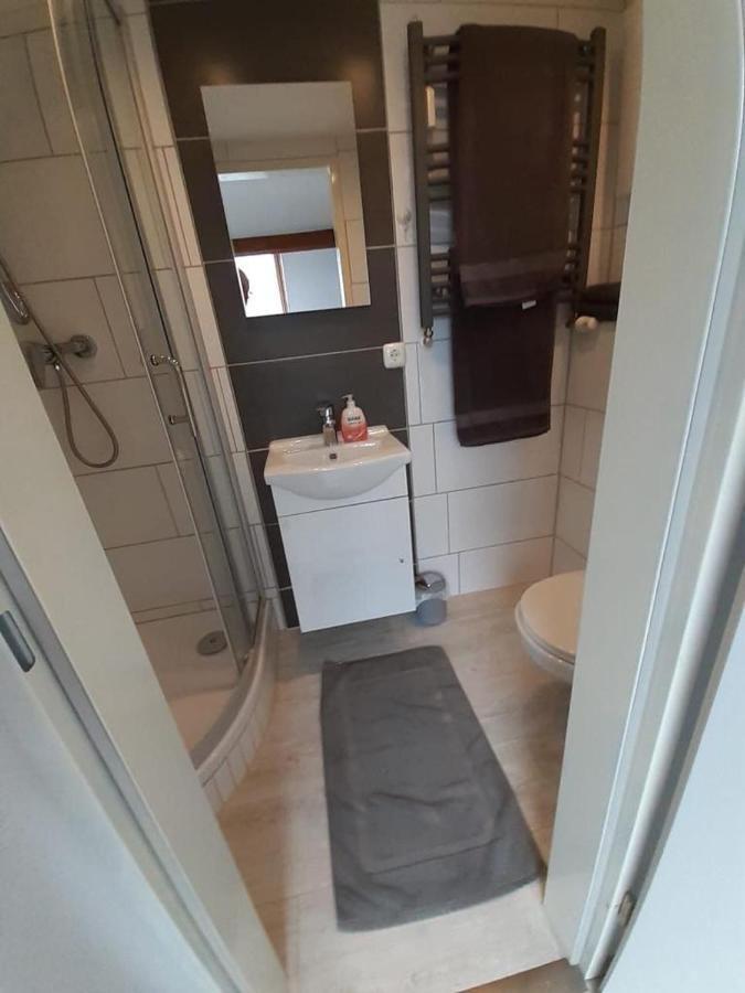 Studio Apartment Alsdorf Extérieur photo